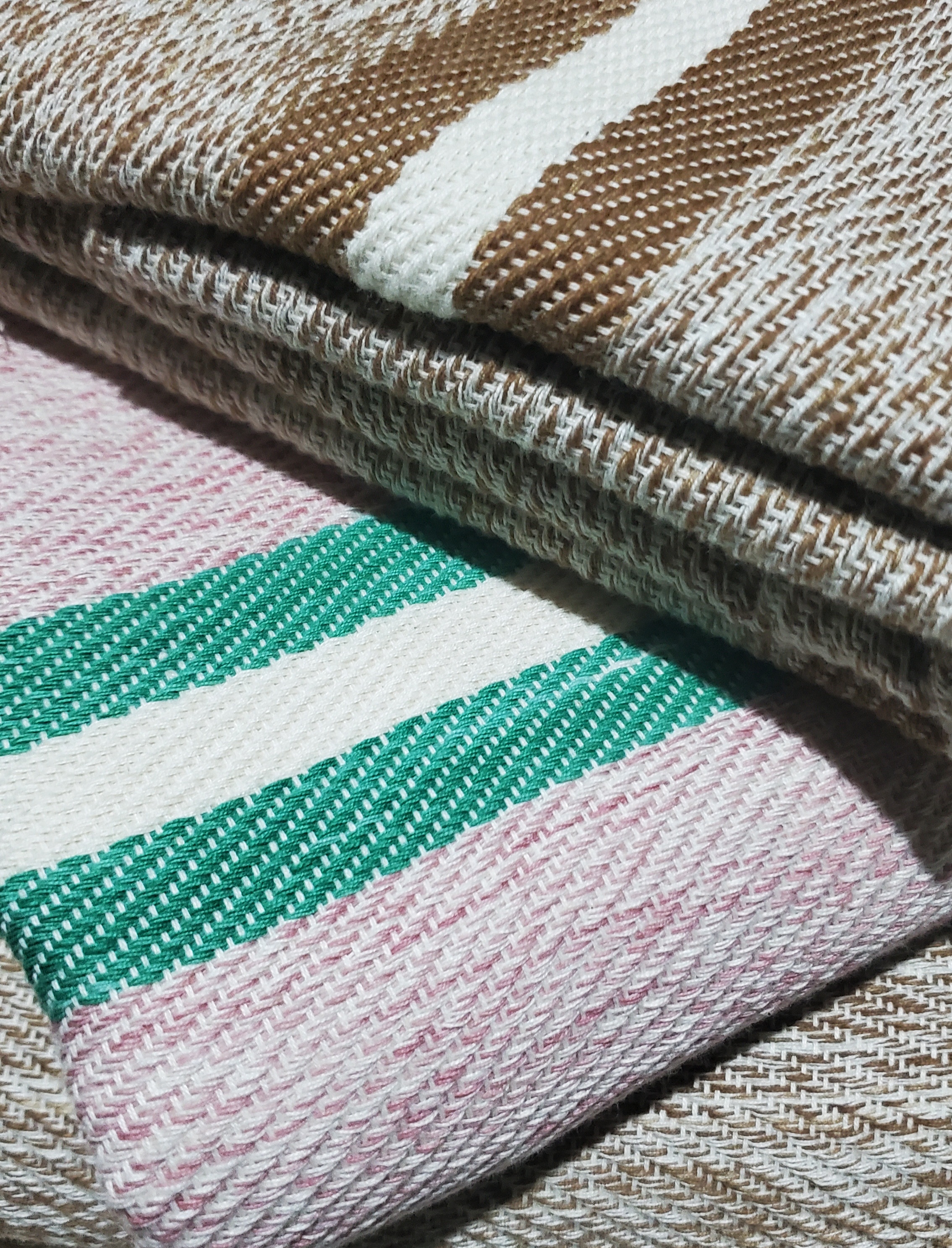 TIMELESS WOOVEN KIKOI.